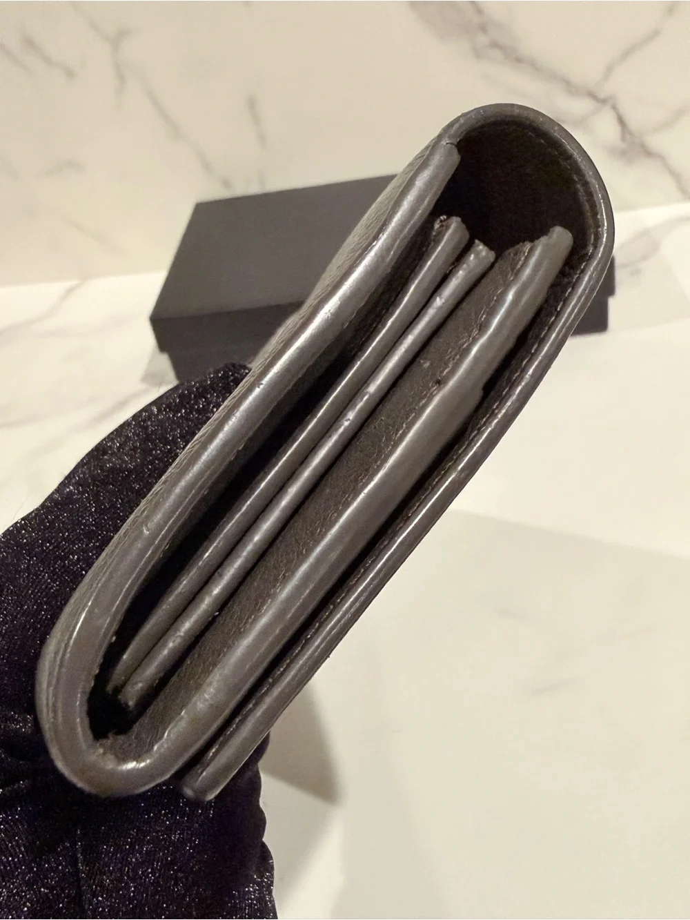 YSL Monogram Long  Wallet - Picture 9 of 17